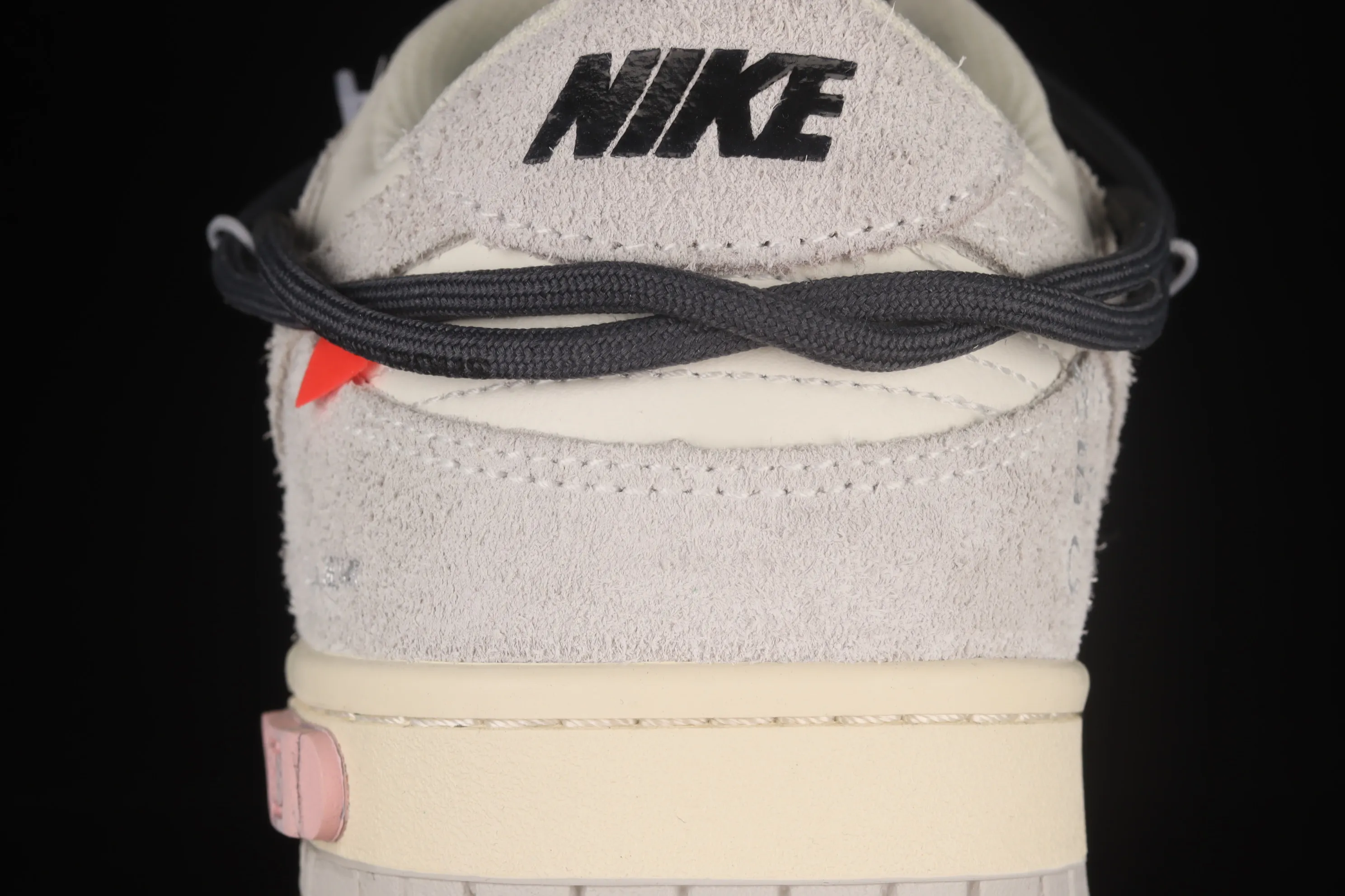 All categories Nk SB Dunk series Nk SB Dunk Low low-top sneakers cost-effective version OF x Nk Dunk Low OW SB smashing backboard fashion casual sneakers DJ0950-115